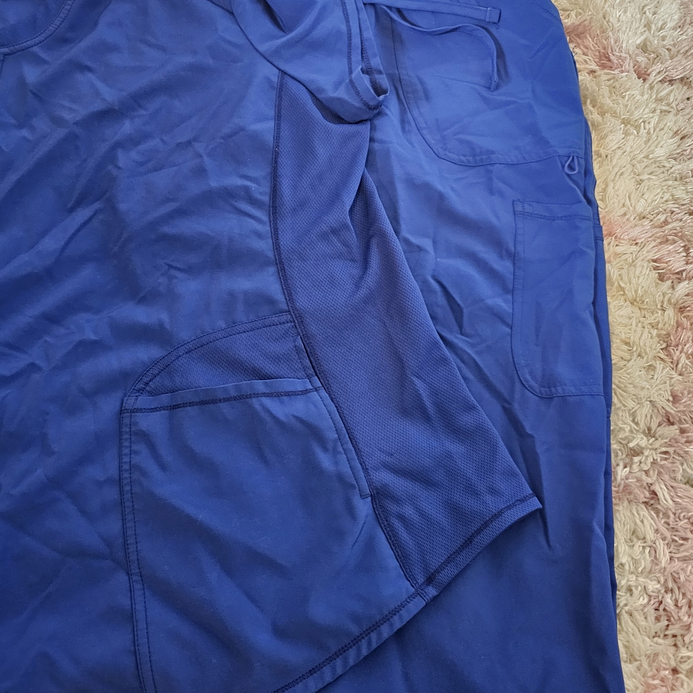 Scrubstar Women's Royal Blue Scrub Set - Picture 3 of 7